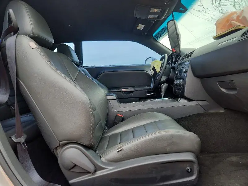 2013 DODGE CHALLENGER SXT  