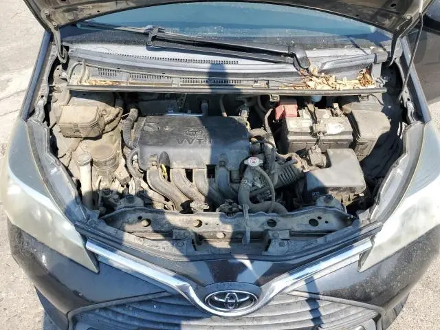 2017 TOYOTA YARIS L  