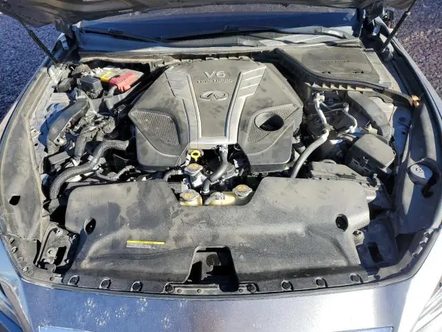 2018 INFINITI Q50 LUXE  