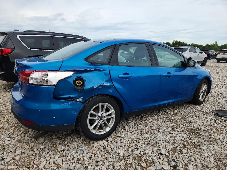 2016 FORD FOCUS SE  