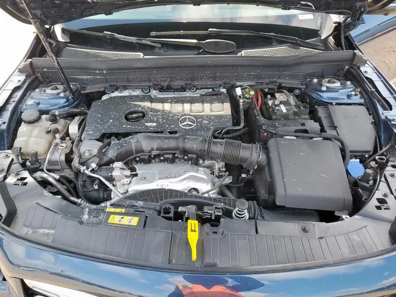 2023 MERCEDES-BENZ GLB 250  