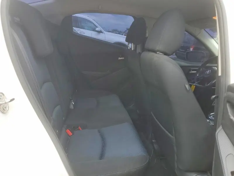 2019 TOYOTA YARIS LE  