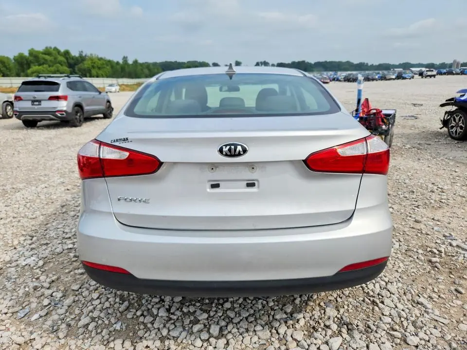 2015 KIA FORTE LX  