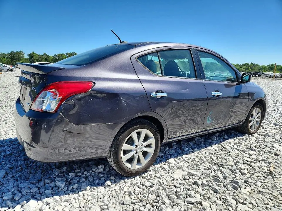 2015 NISSAN VERSA 1.6 SL  