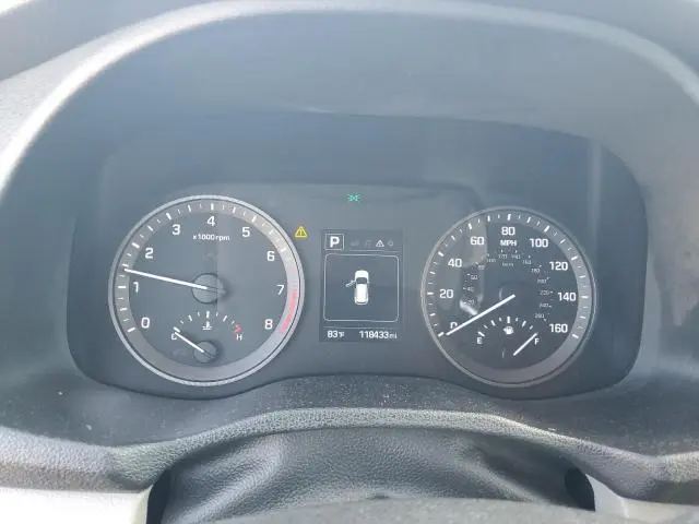 2018 HYUNDAI TUCSON SE  