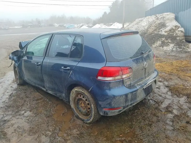 2013 VOLKSWAGEN GOLF   
