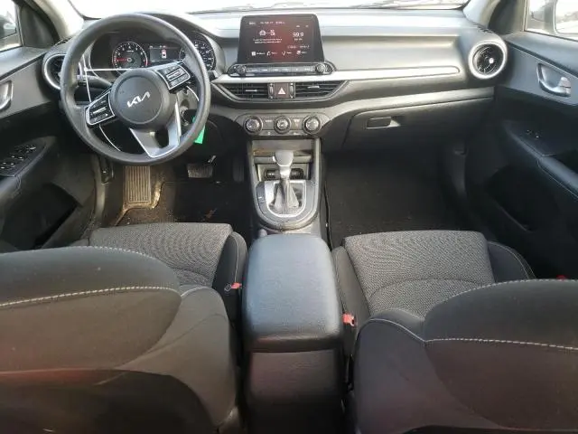 2024 KIA FORTE LX  