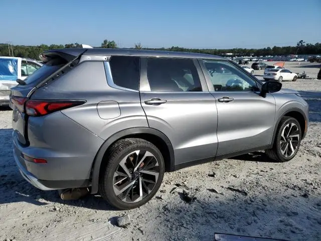 2022 MITSUBISHI OUTLANDER SE  