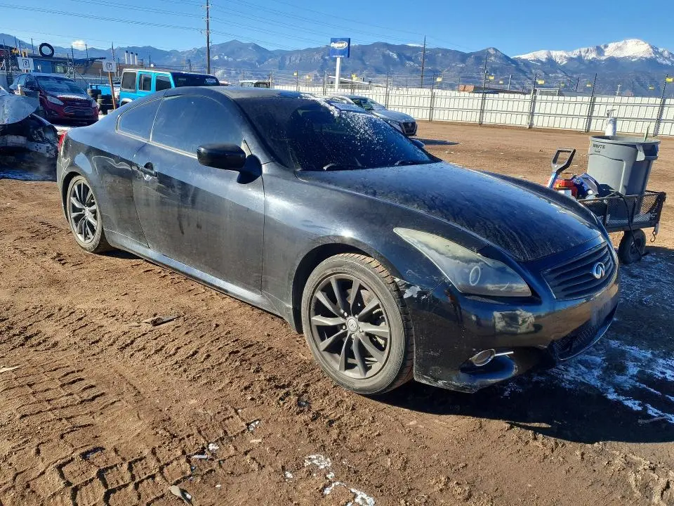 2013 INFINITI G37 JOURNEY  