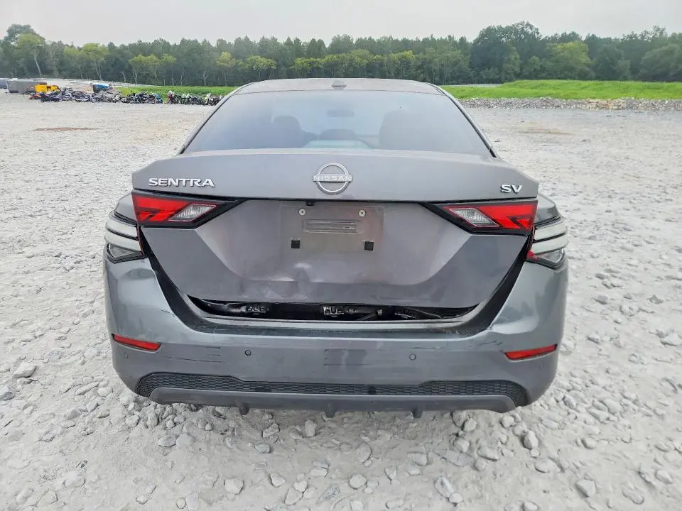 2024 NISSAN SENTRA SV  