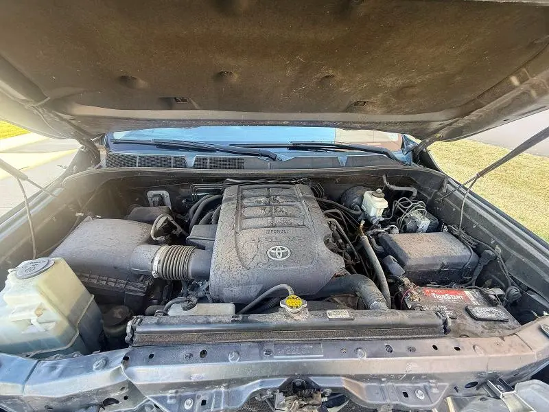 2014 TOYOTA TUNDRA SR5  