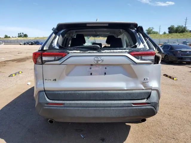 2022 TOYOTA RAV4 LE  