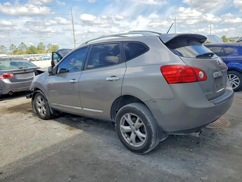 2011 NISSAN ROGUE S  