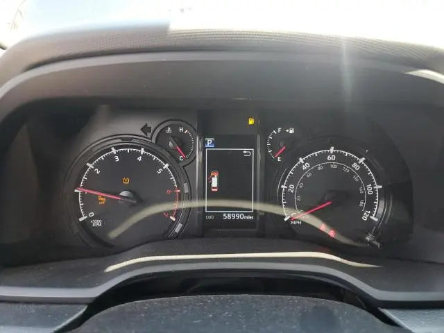 2023 TOYOTA 4RUNNER SE  