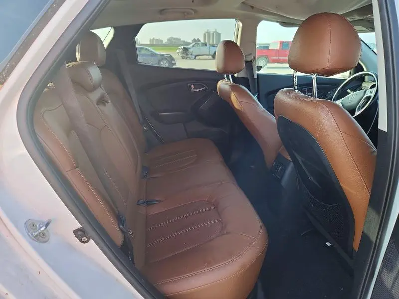 2015 HYUNDAI TUCSON LIMITED  