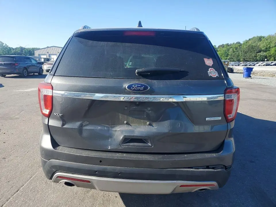 2016 FORD EXPLORER XLT  