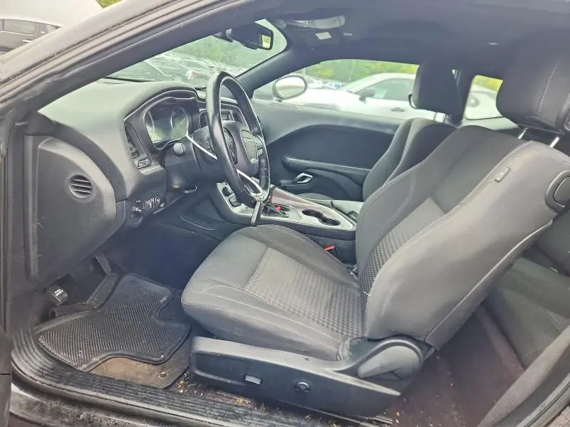 2019 DODGE CHALLENGER SXT  