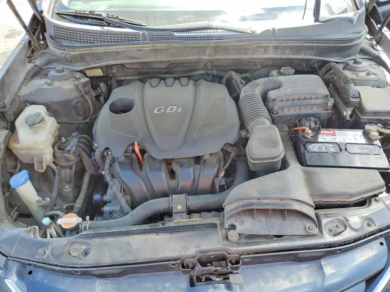 2012 HYUNDAI SONATA GLS  