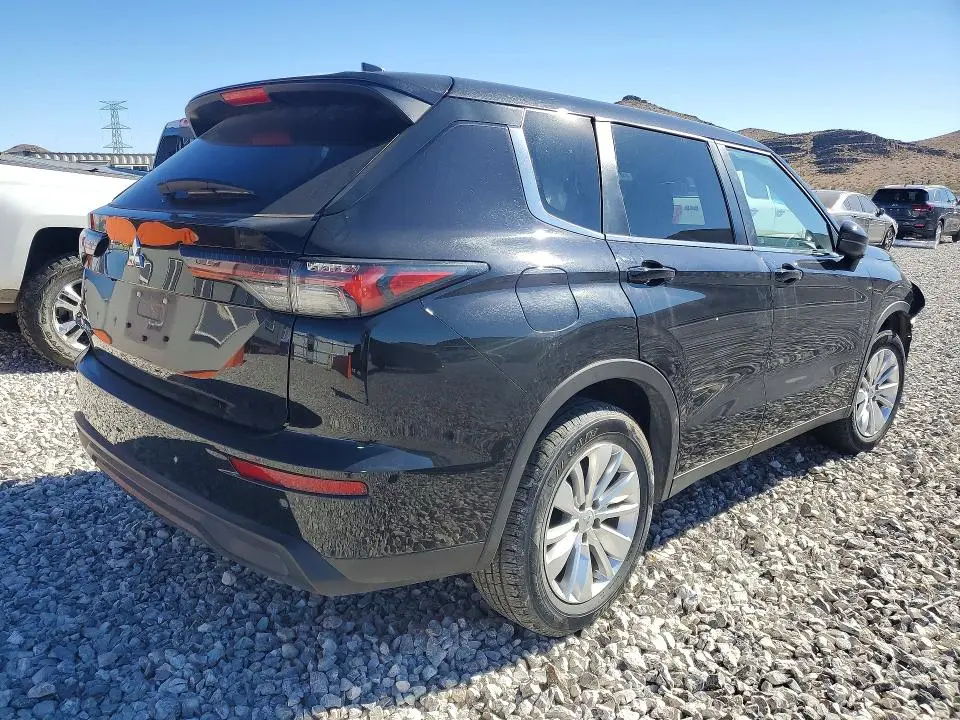 2025 MITSUBISHI OUTLANDER ES  