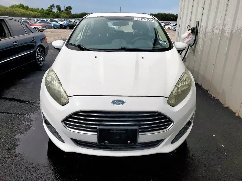 2016 FORD FIESTA SE  