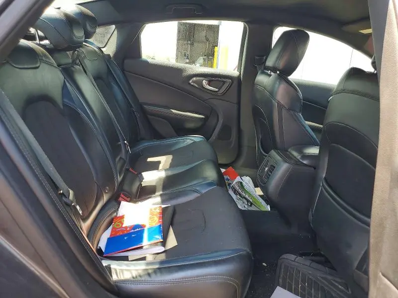 2015 CHRYSLER 200 S  