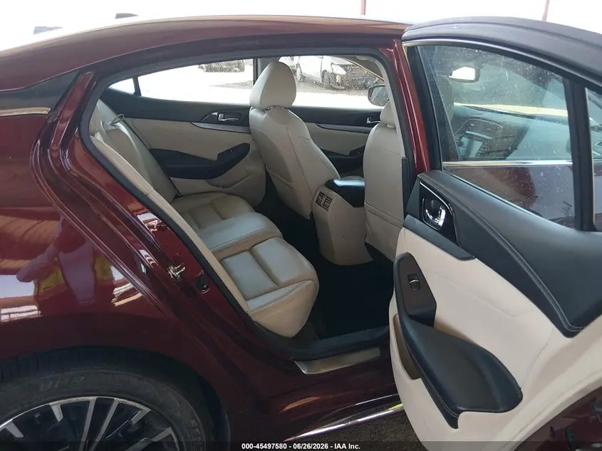 2017 NISSAN MAXIMA 3.5 SV