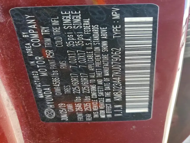 2019 HYUNDAI TUCSON SE  