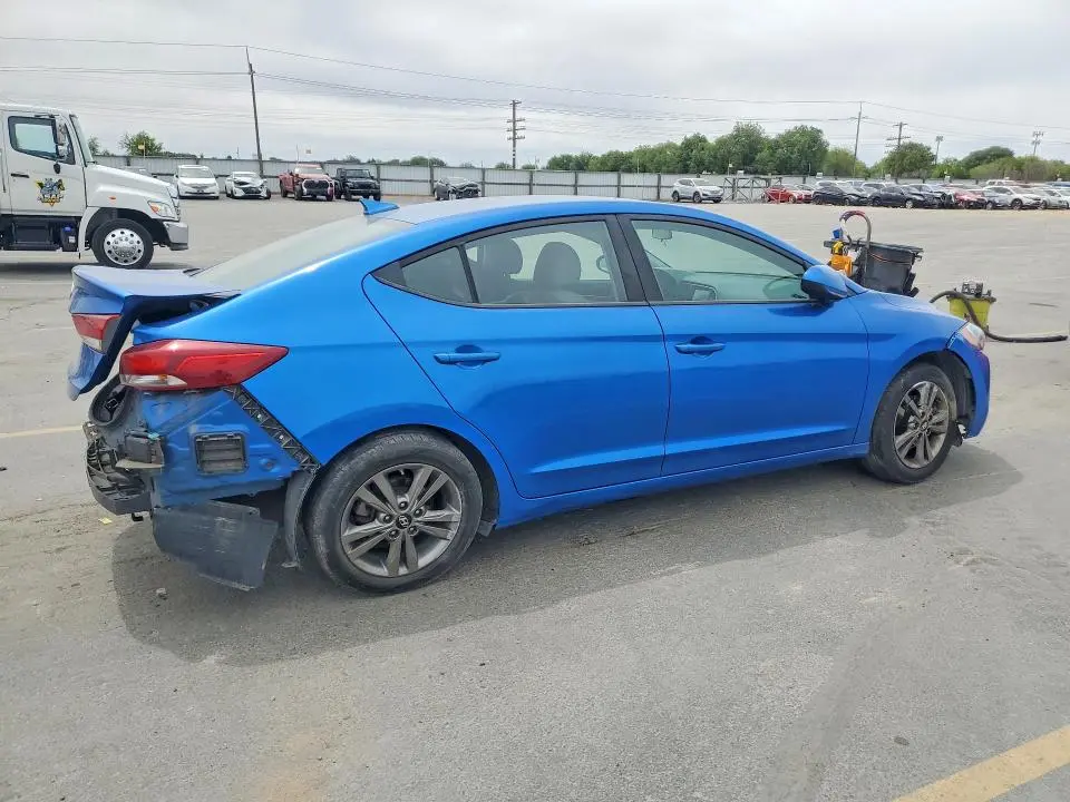 2018 HYUNDAI ELANTRA SEL  