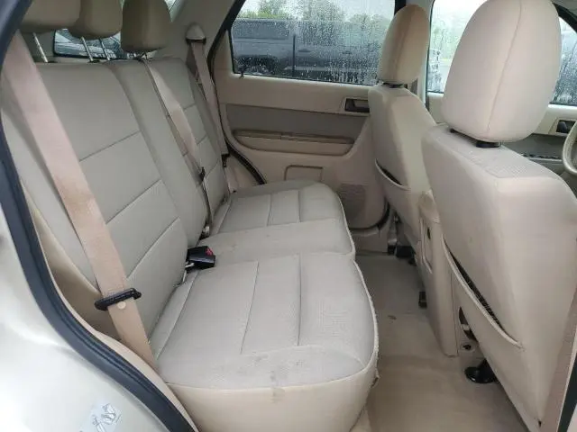2011 FORD ESCAPE XLT  