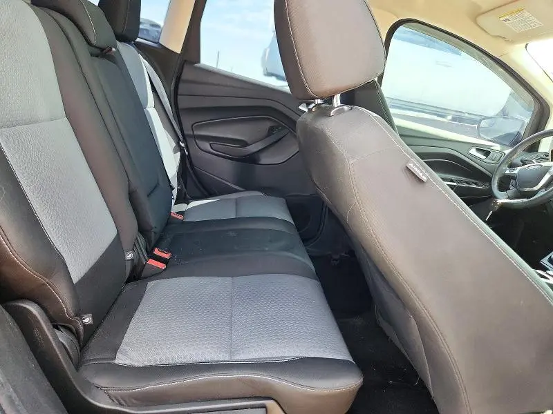 2017 FORD C-MAX SE  