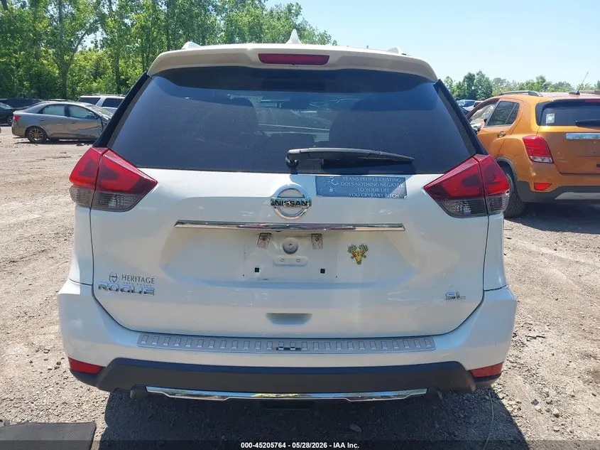 2018 NISSAN ROGUE SL