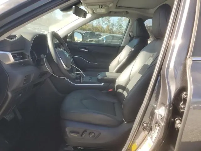 2025 TOYOTA HIGHLANDER HYBRID XLE  