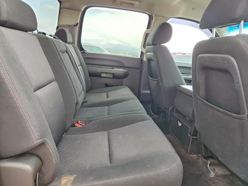 2011 CHEVROLET SILVERADO K1500 LT  