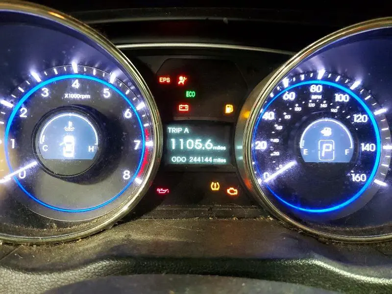 2012 HYUNDAI SONATA GLS  