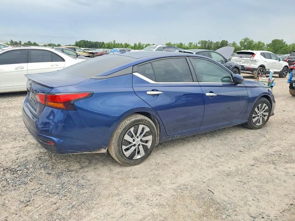 2020 NISSAN ALTIMA S  