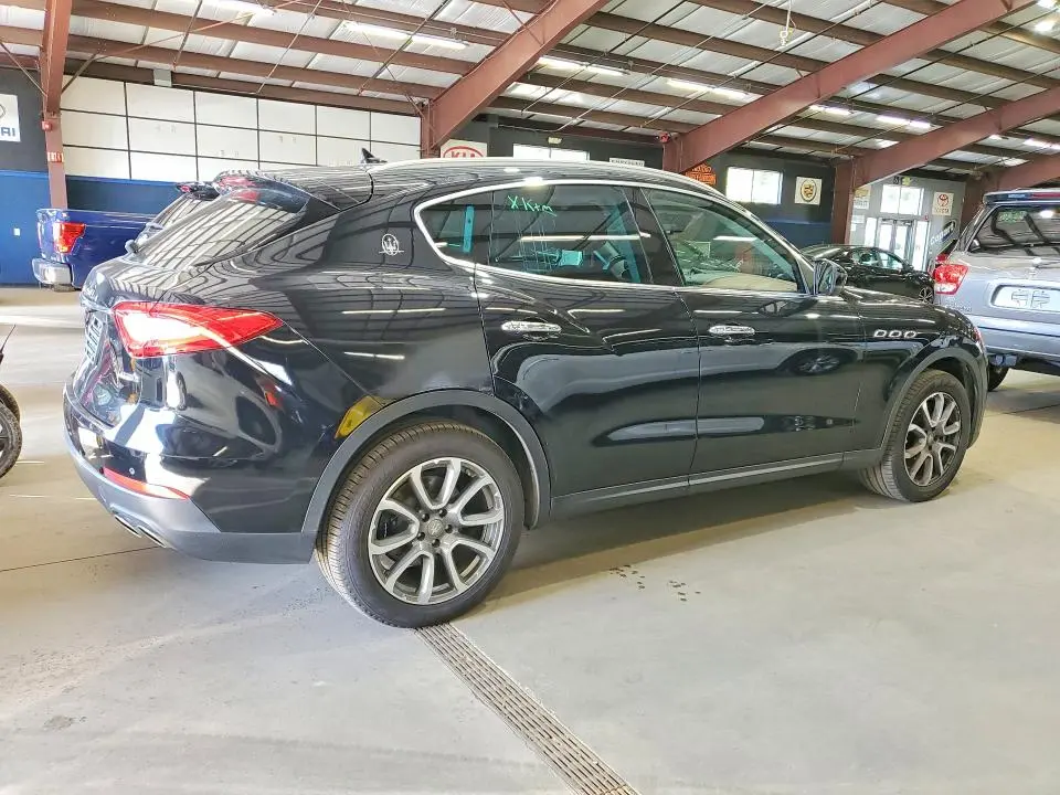 2017 MASERATI LEVANTE S  