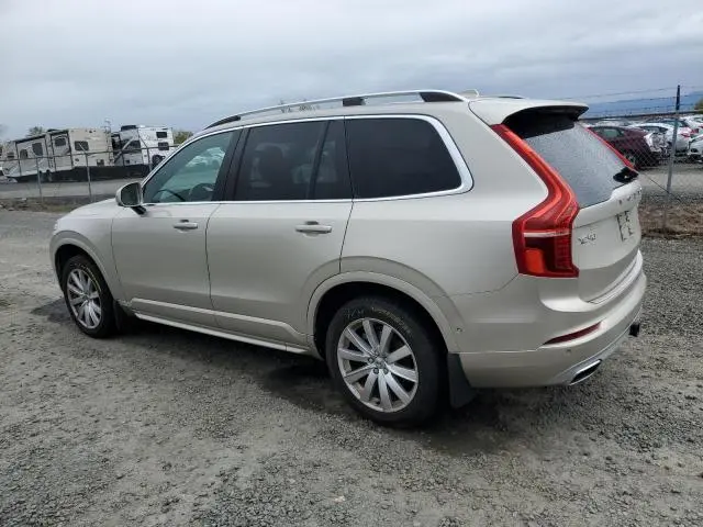 2018 VOLVO XC90 T6  