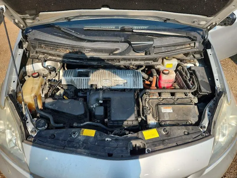 2014 TOYOTA PRIUS FOUR  