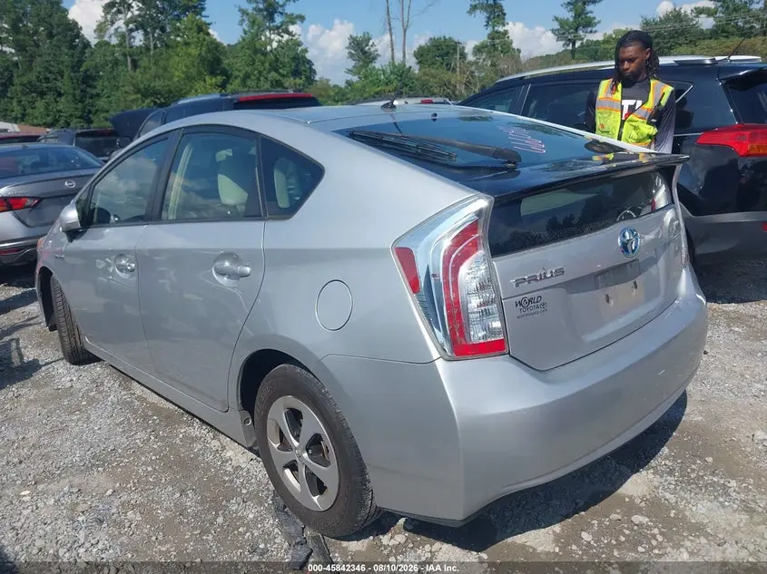 2013 TOYOTA PRIUS  