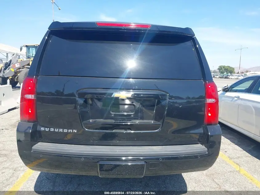 2017 CHEVROLET SUBURBAN LT