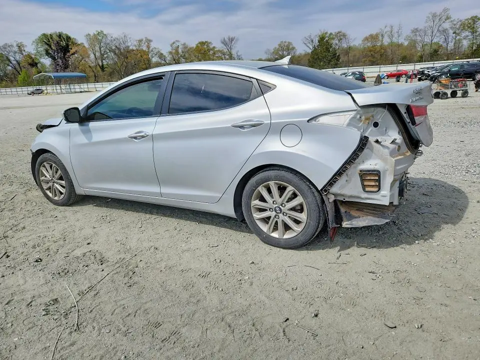 2014 HYUNDAI ELANTRA SE  