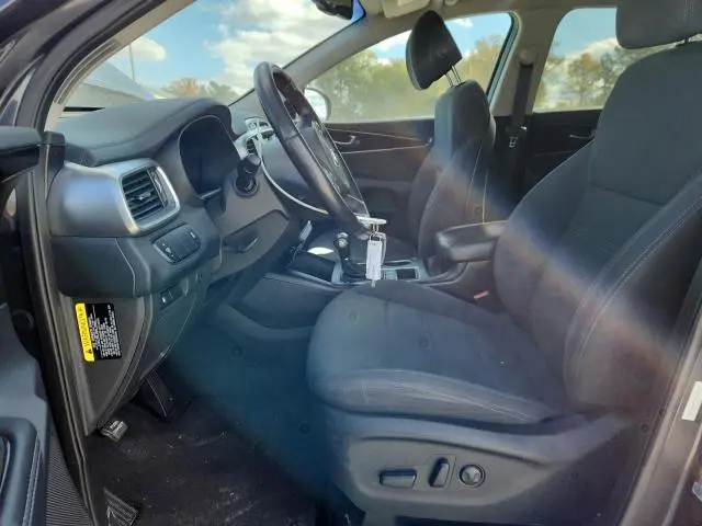 2017 KIA SORENTO LX  