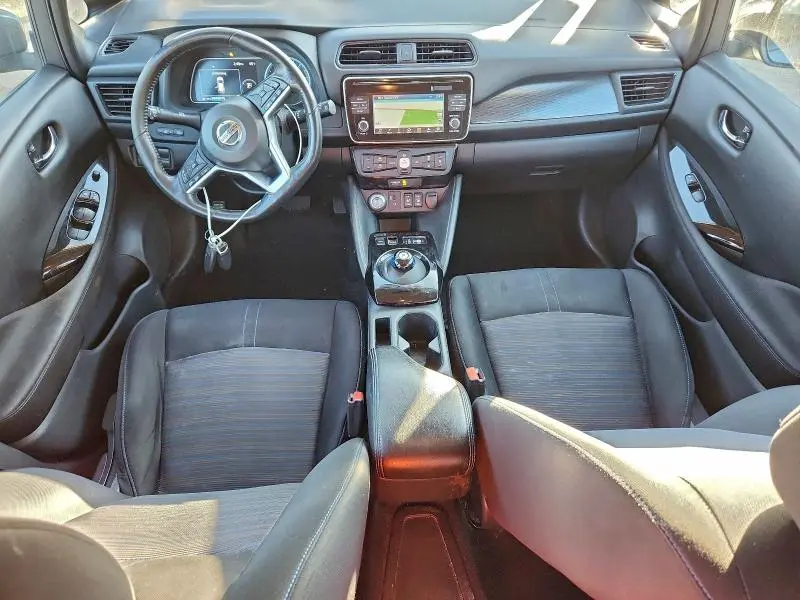 2019 NISSAN LEAF S  