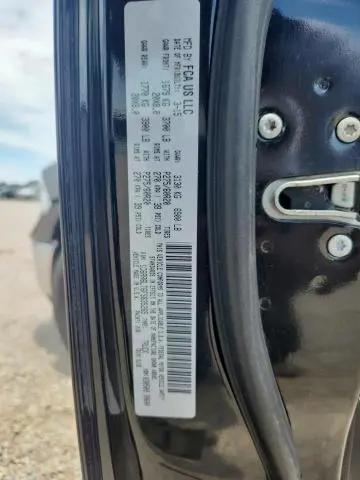 2015 RAM 1500 SLT  