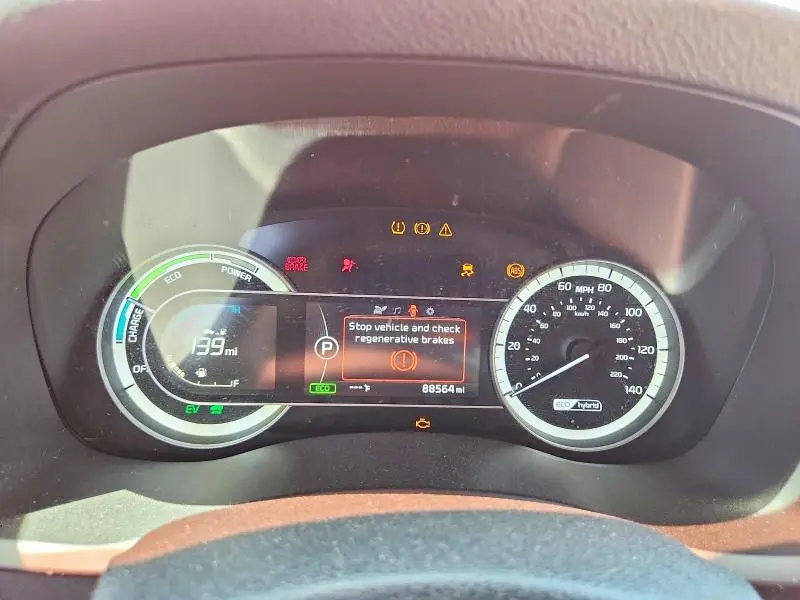 2018 KIA NIRO LX  