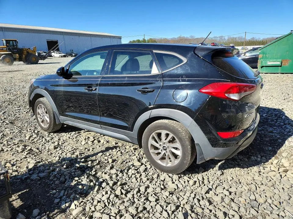 2018 HYUNDAI TUCSON SE  