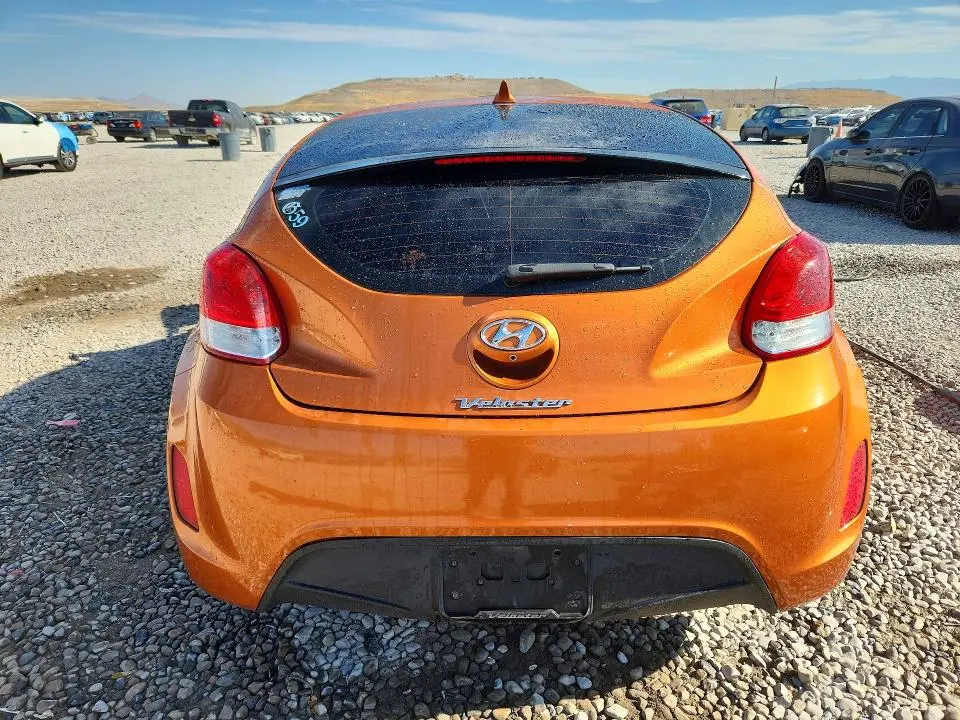 2017 HYUNDAI VELOSTER BASE  