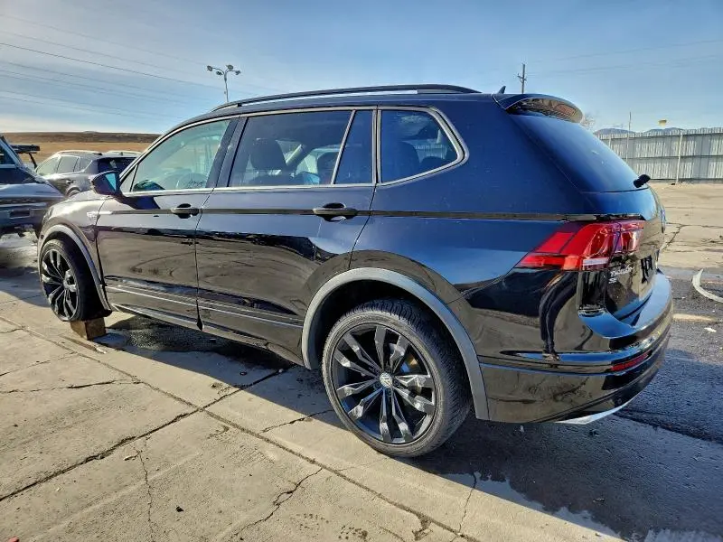 2020 VOLKSWAGEN TIGUAN SE  