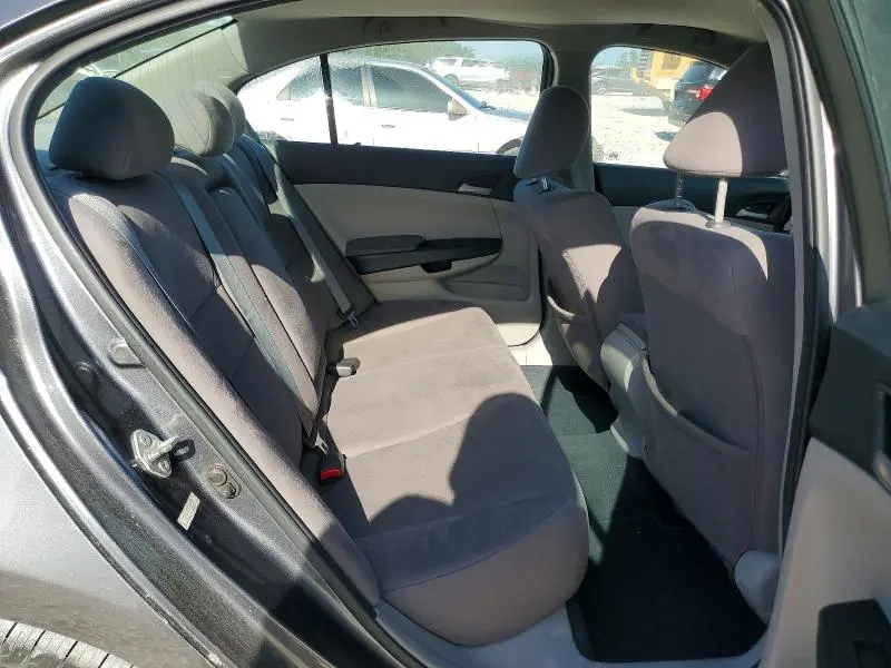 2012 HONDA ACCORD LX  