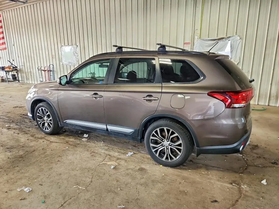2016 MITSUBISHI OUTLANDER SE  